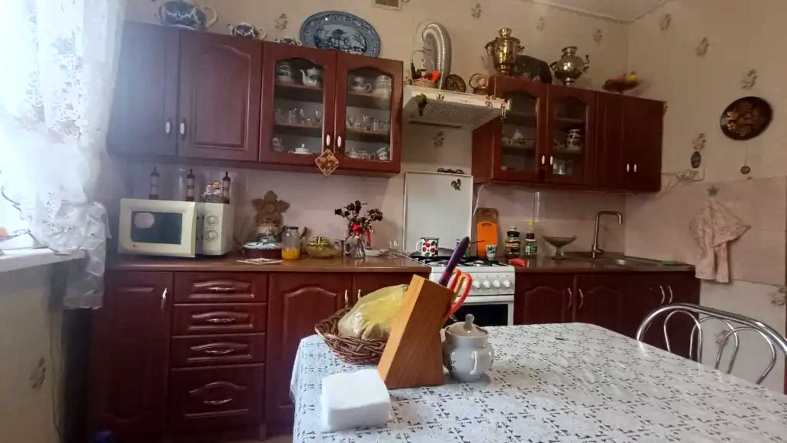 1865695239684388
