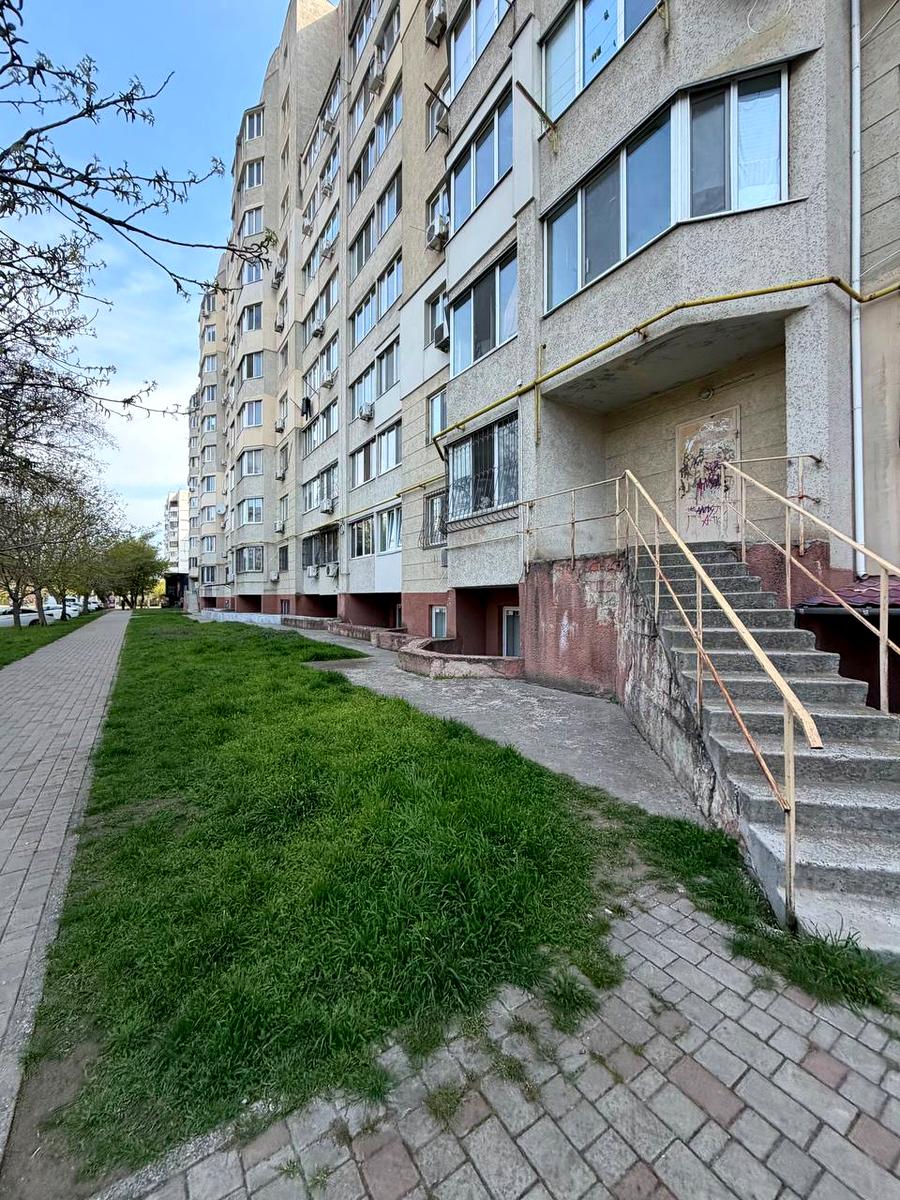 Комерційна нерухомість за адресою вул. Скворцова (площа 220 м²) Комерційна нерухомість за адресою вул. Скворцова (площа 220 м²) - Atlanta.ua