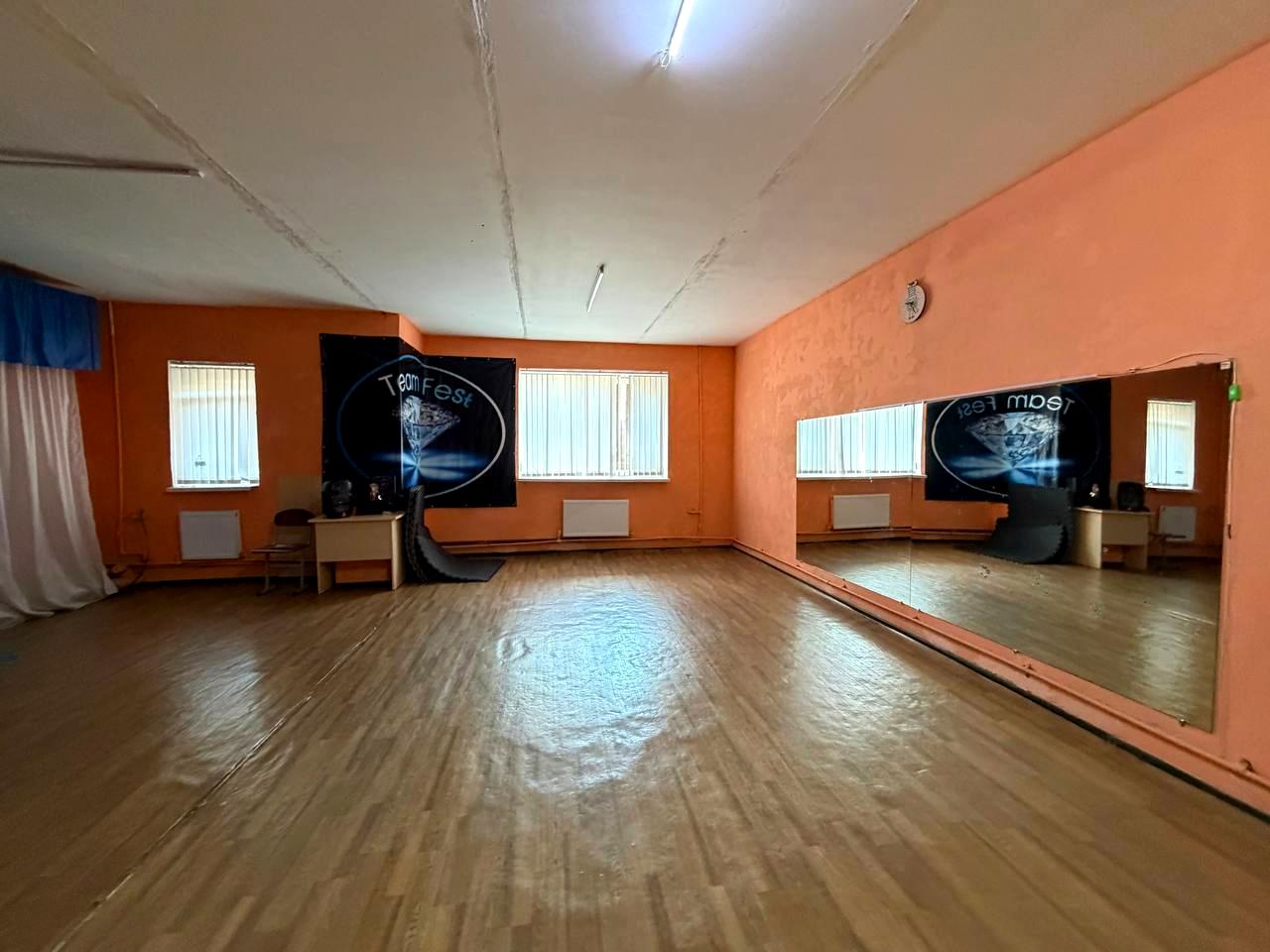 Комерційна нерухомість за адресою вул. Скворцова (площа 220 м²) - фото 14 Комерційна нерухомість за адресою вул. Скворцова (площа 220 м²) - Atlanta.ua - фото 14