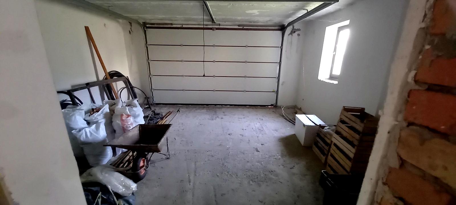 1865699540067386