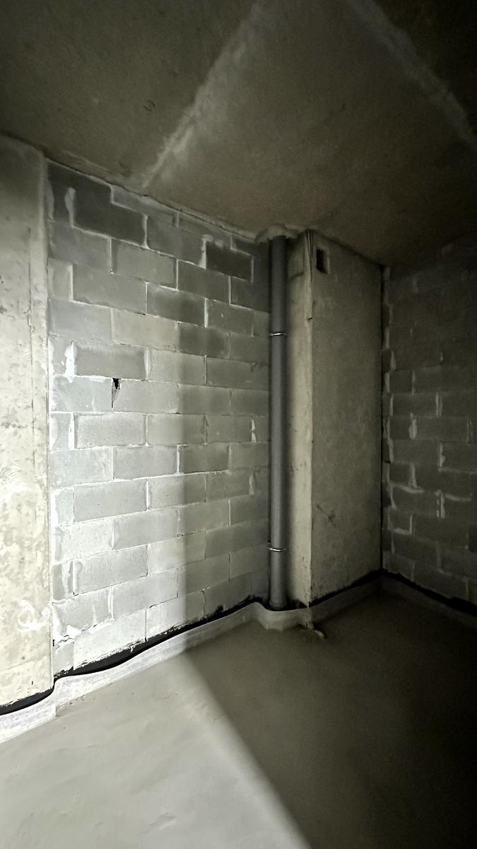 1865700831328126