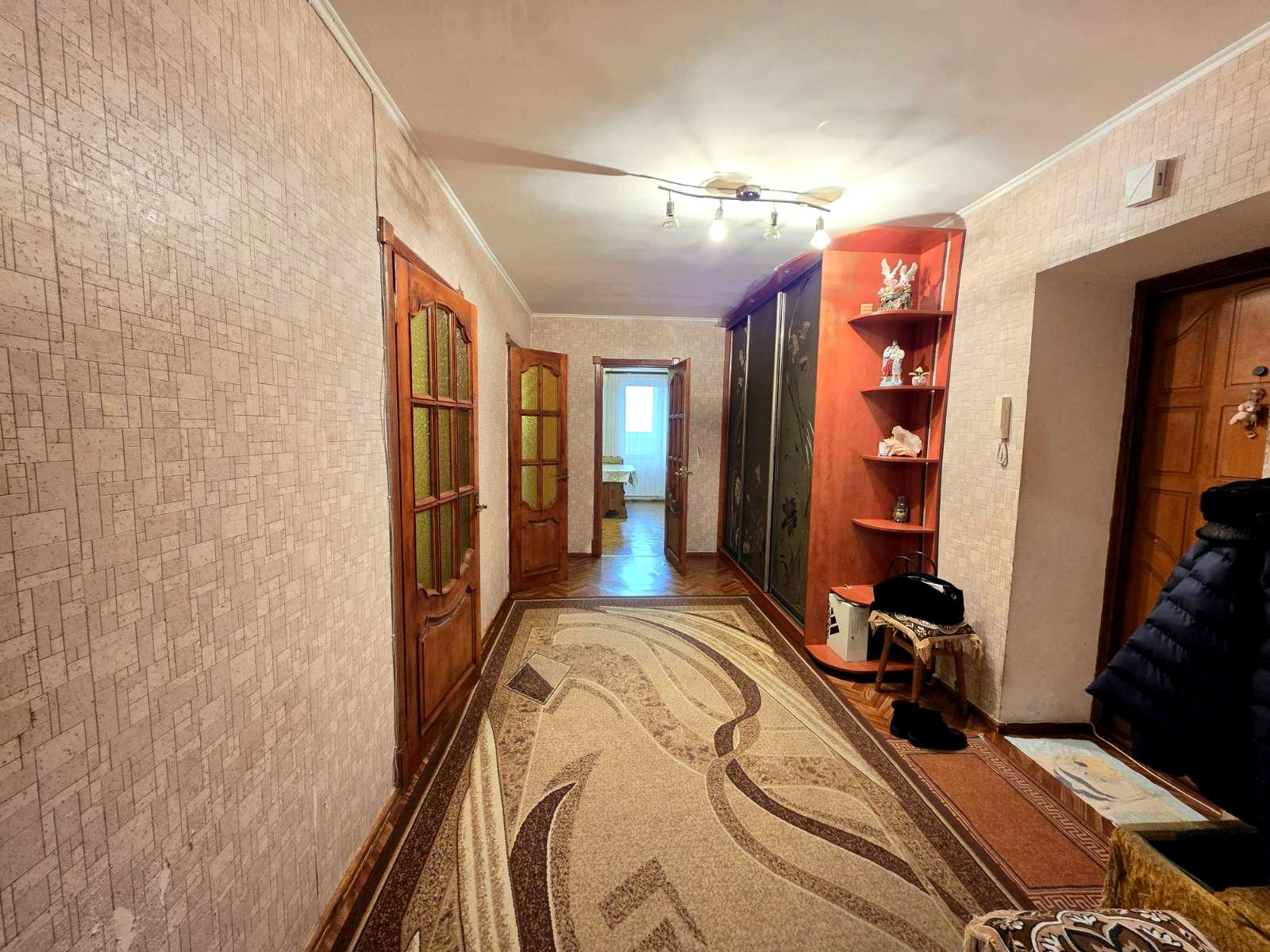 1865702417671558