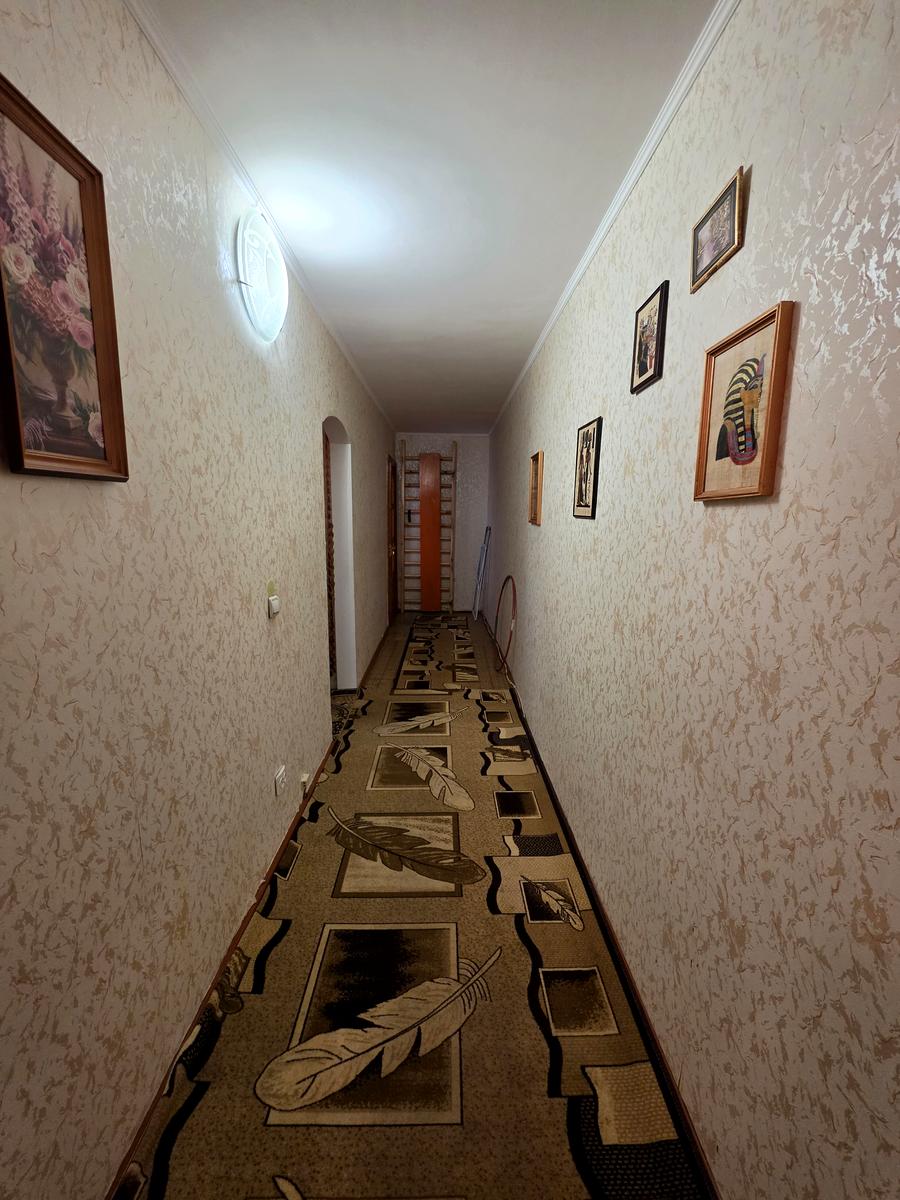1865705770730643