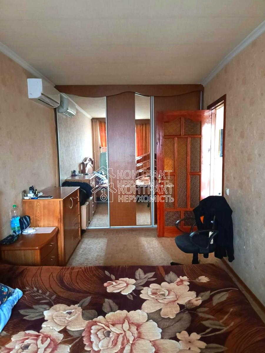1865711055655425