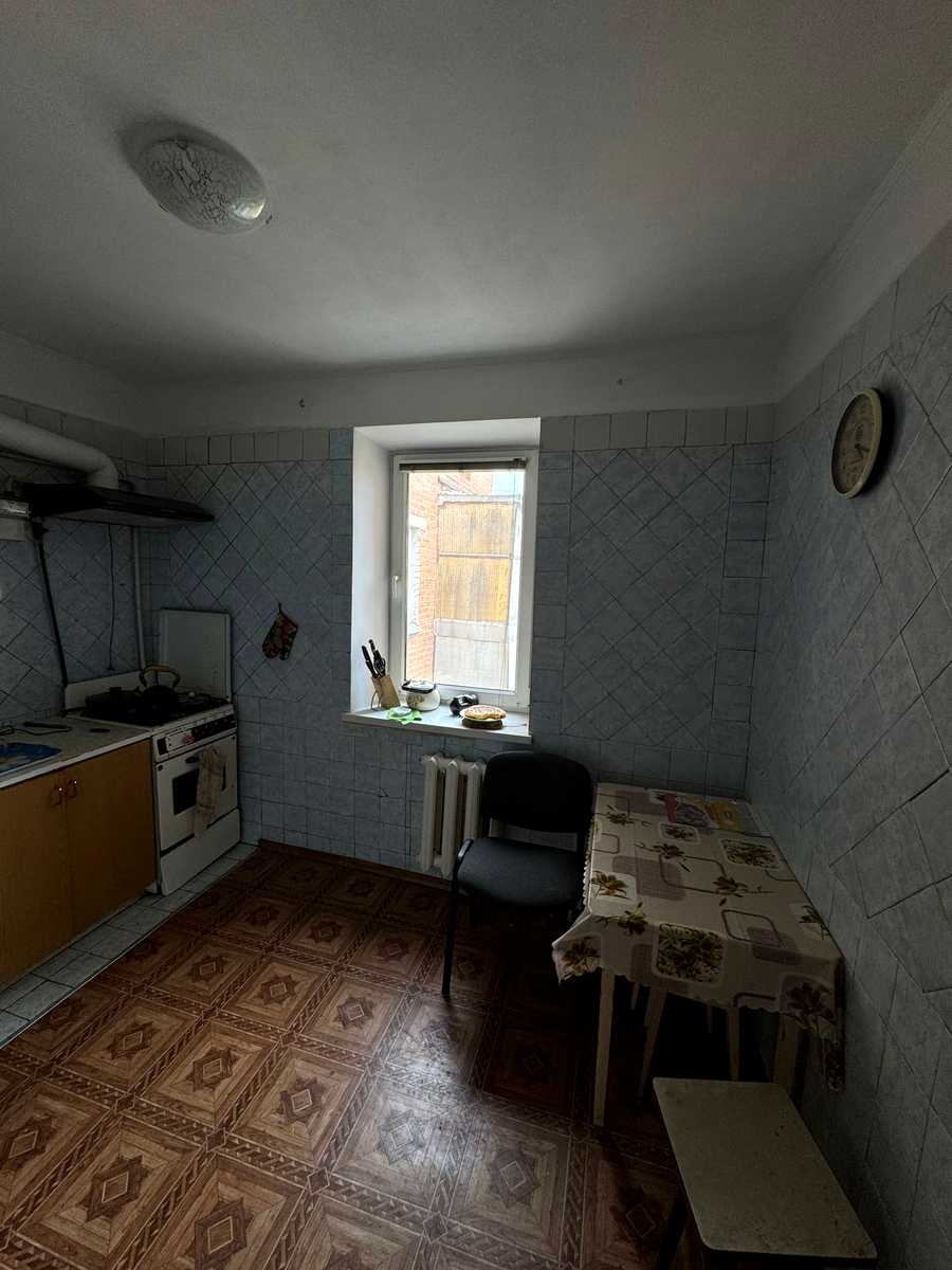 1865712482795537