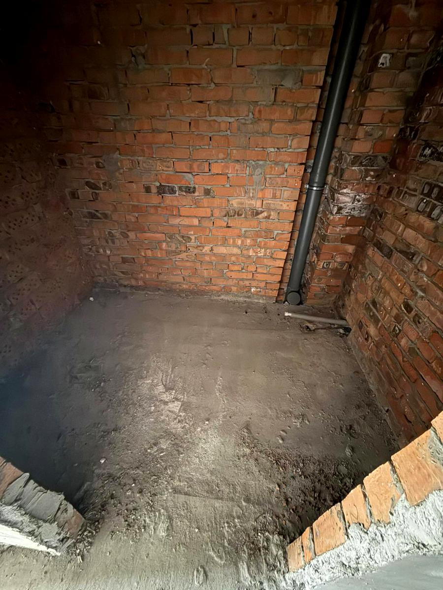 1865712742378746