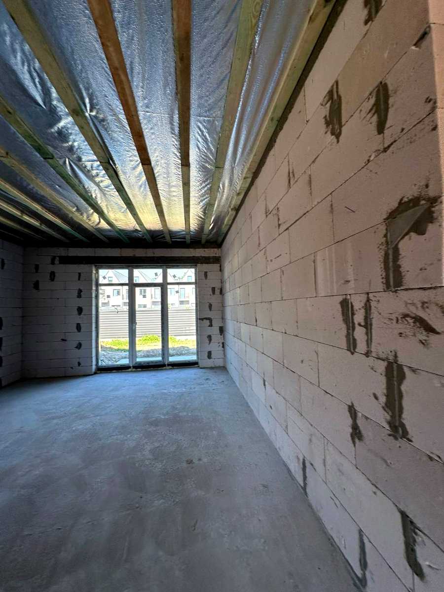 1865716516903538