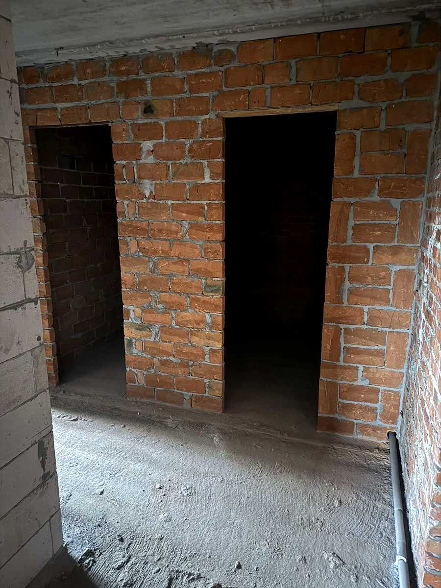 1865717241037603