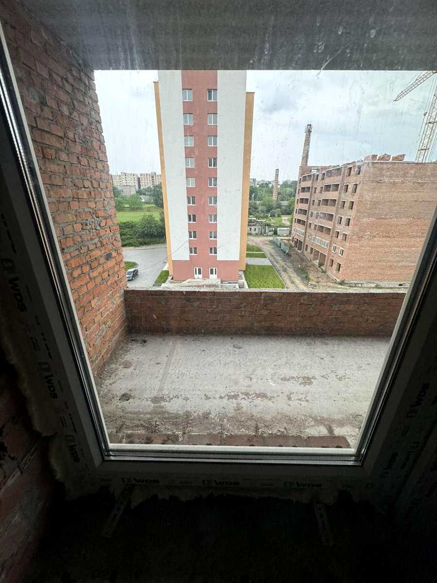 1865717244334696