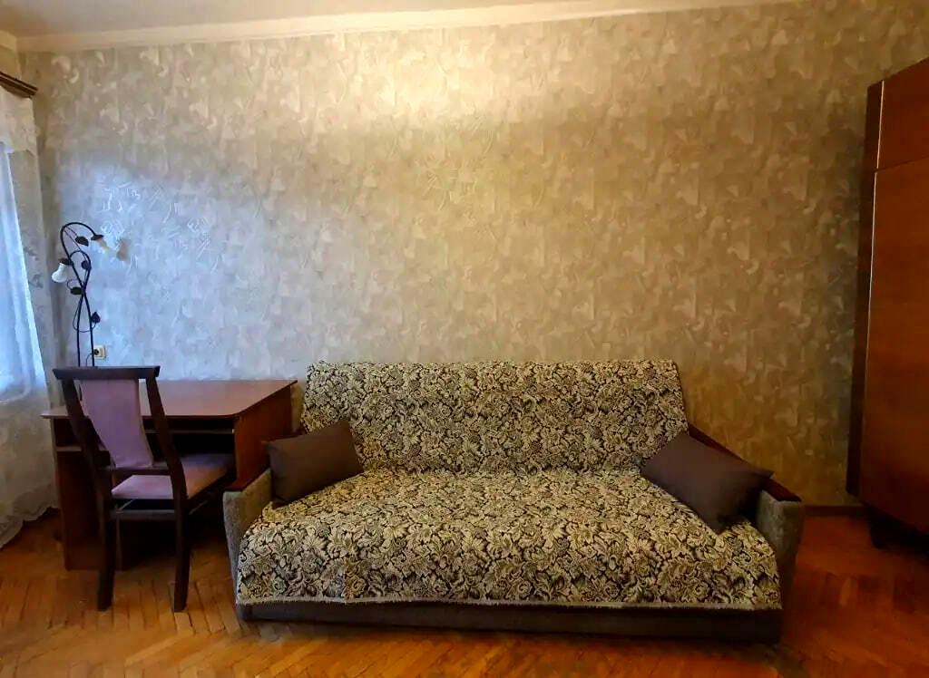 1865723052129682