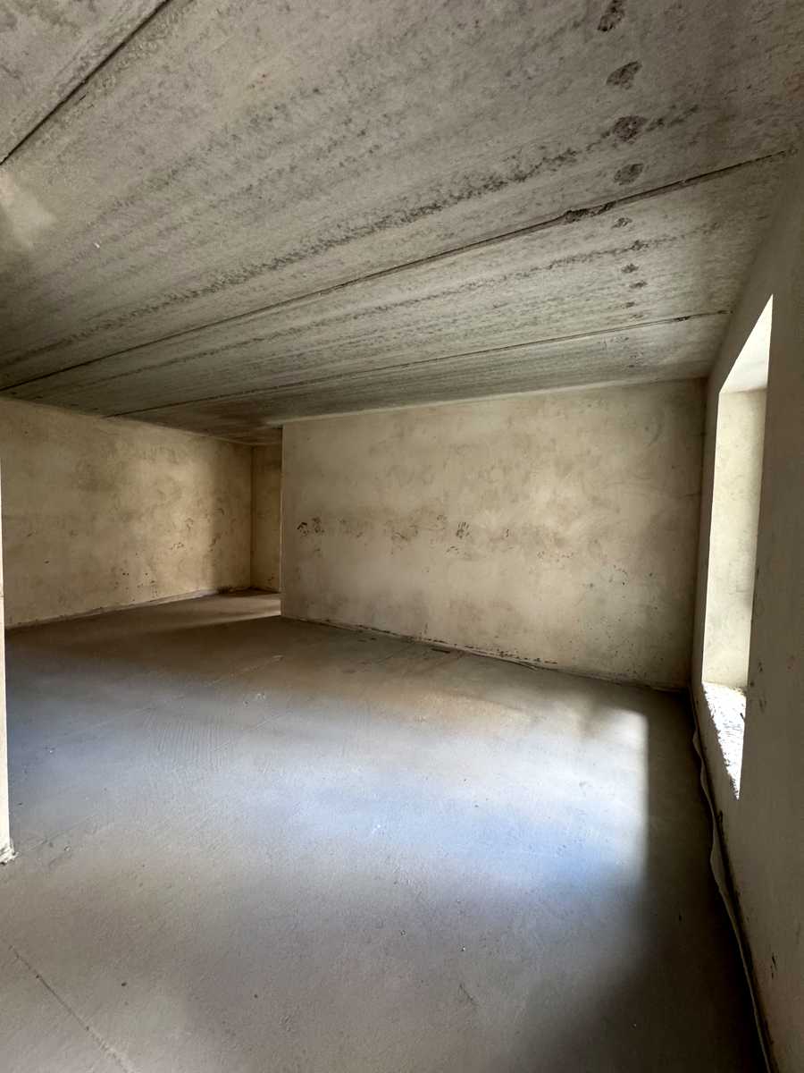 1865729822446203