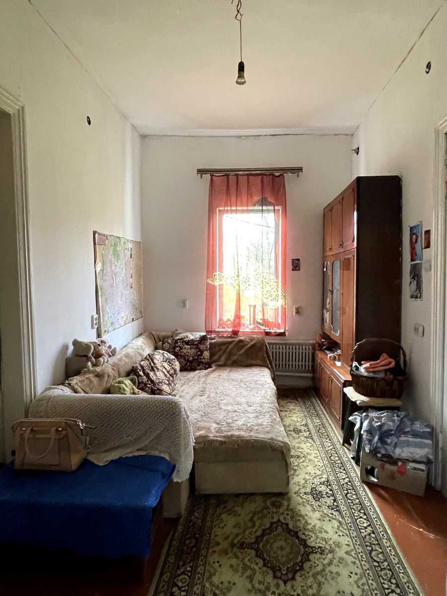 1865741930021913