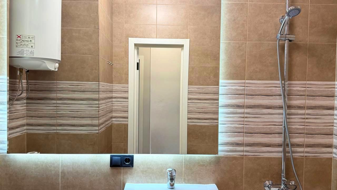 1865743038462791