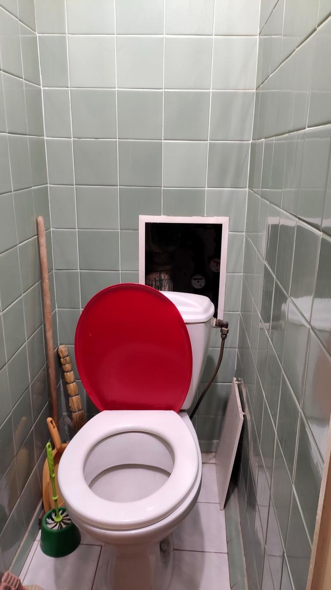1865779904449351
