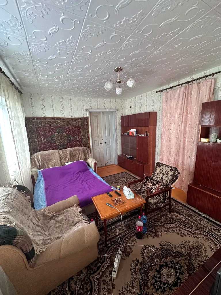1865780236377371