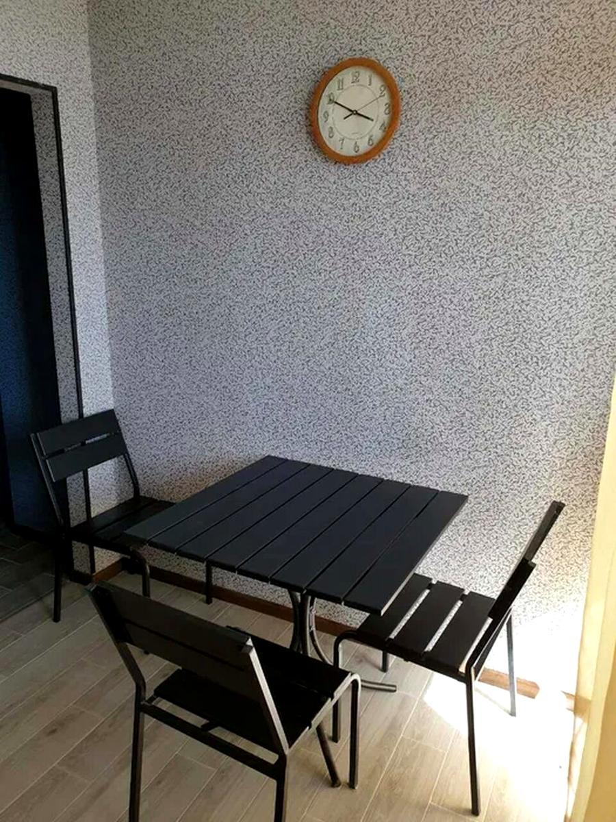 1865784312737223