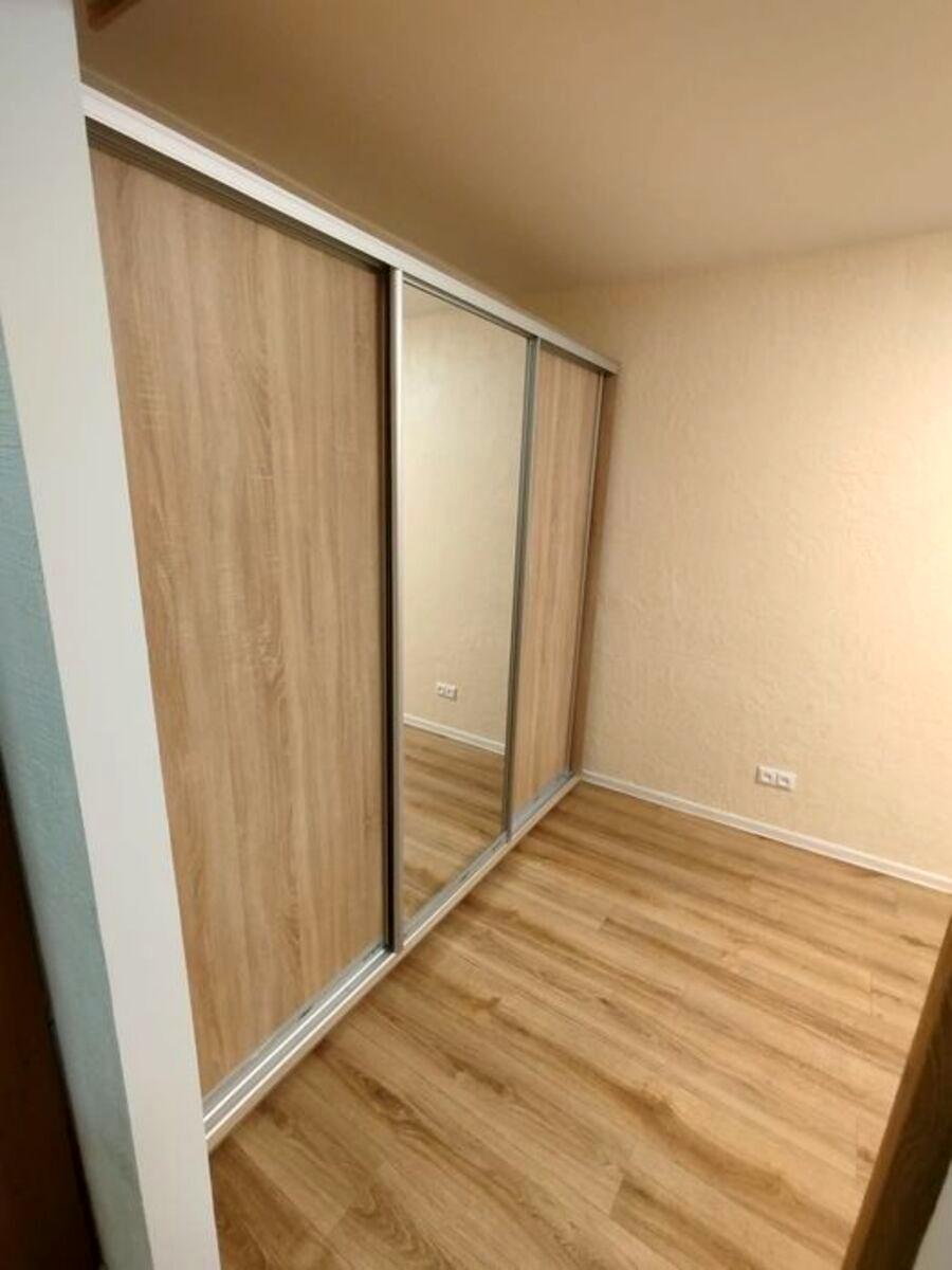 1865785207310519