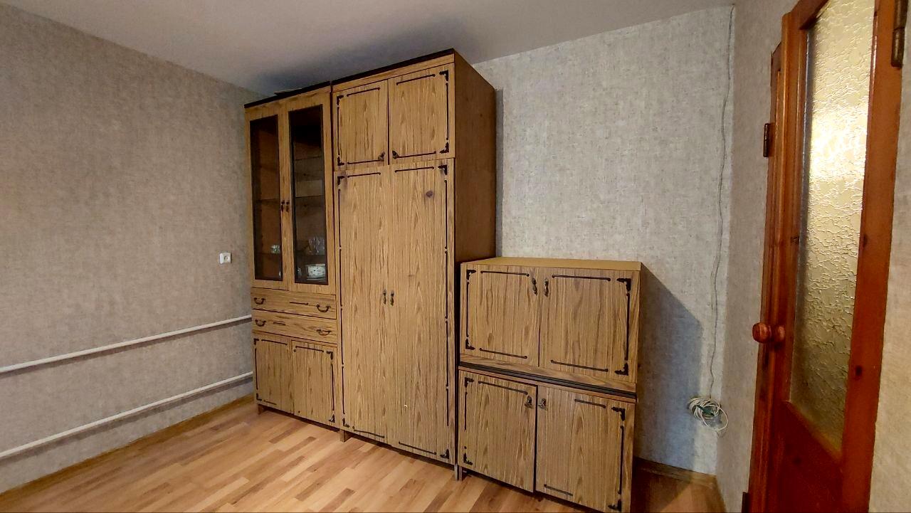1865790054342400