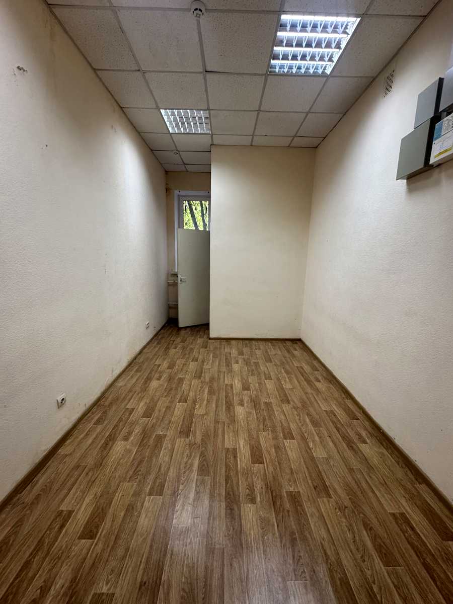 1865790353902959
