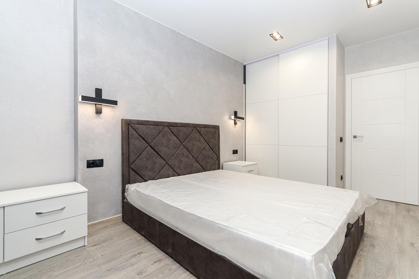 1865790935020661