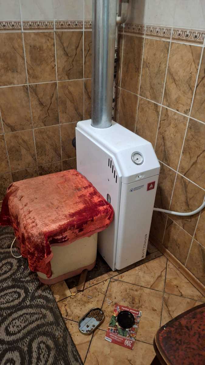 1865794949799279