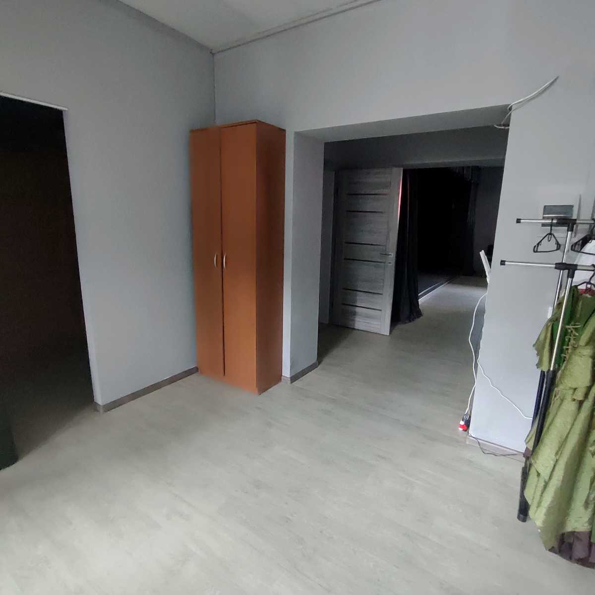 1865797183004084