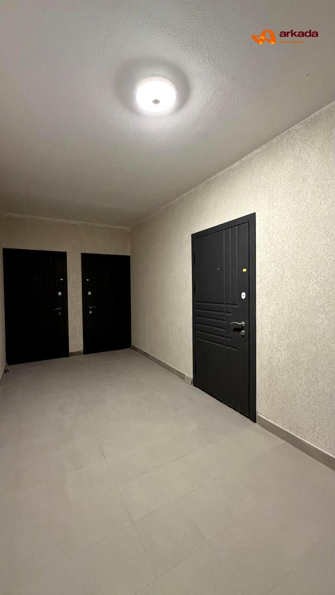 1865798438737469