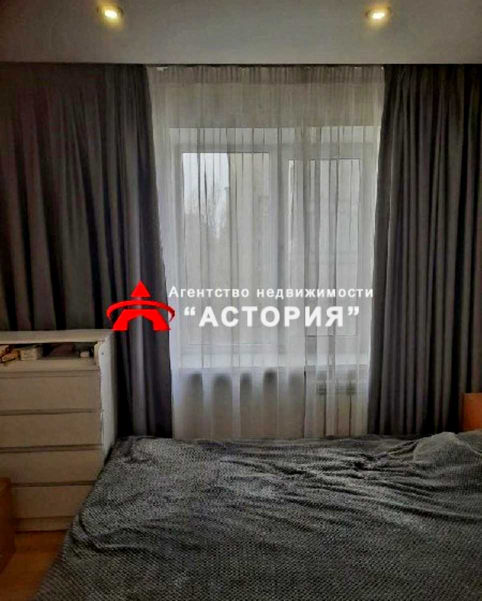 1865799503942077