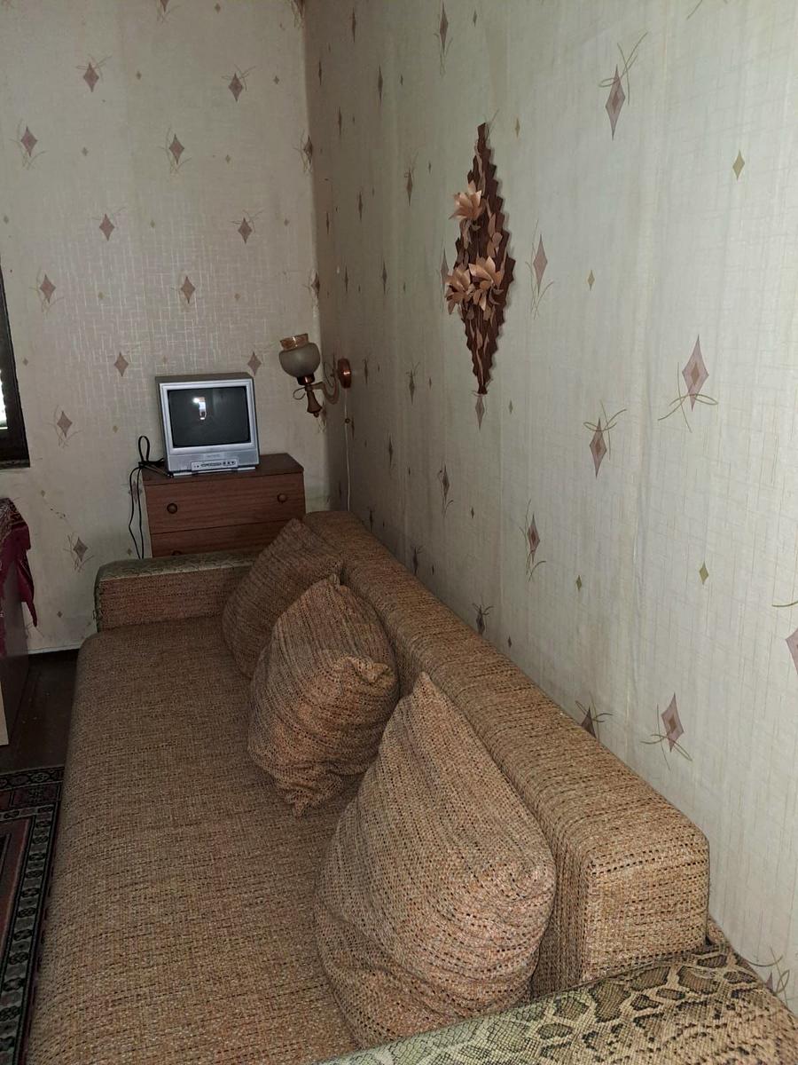 1865800676311758