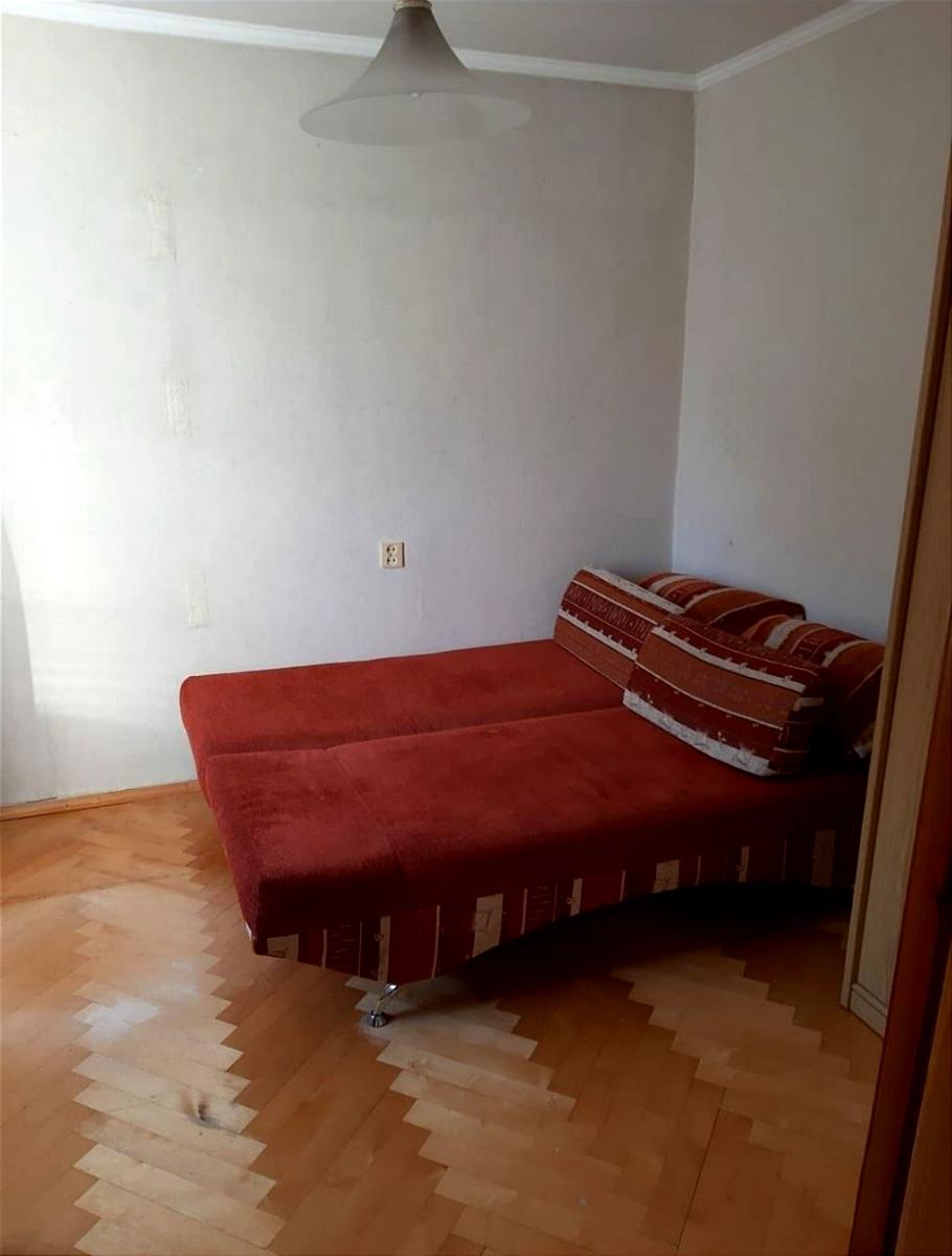 1865807446565312