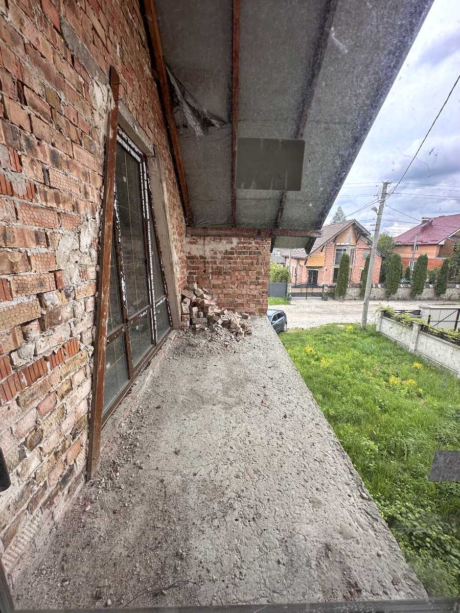 1865816872931074