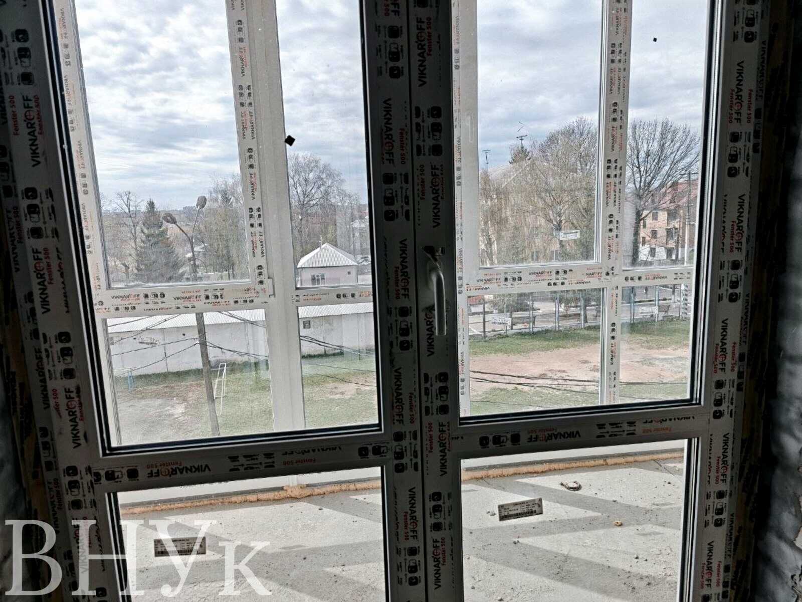 1865839082383254