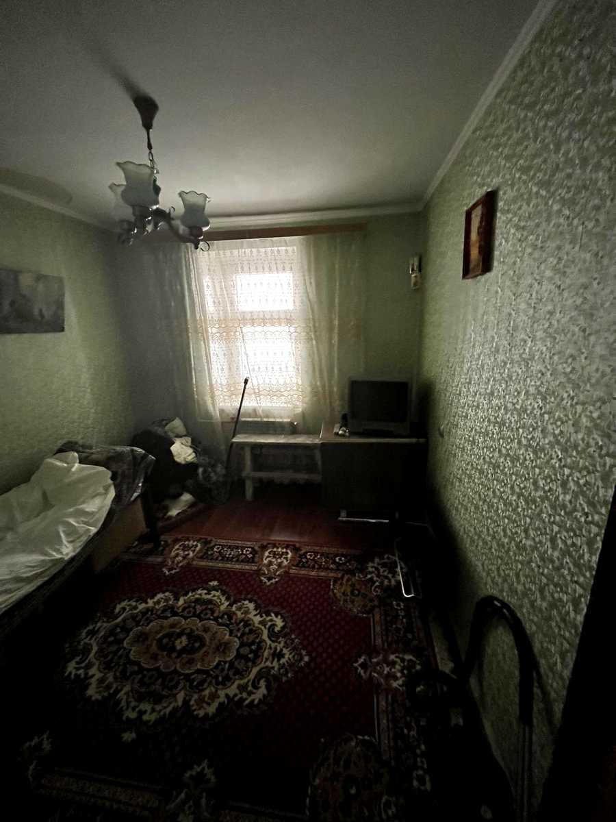 1865867214965650