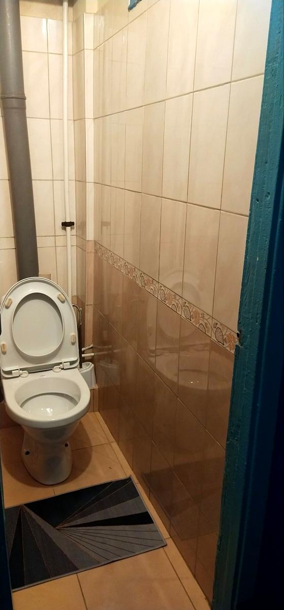 1865871003673396