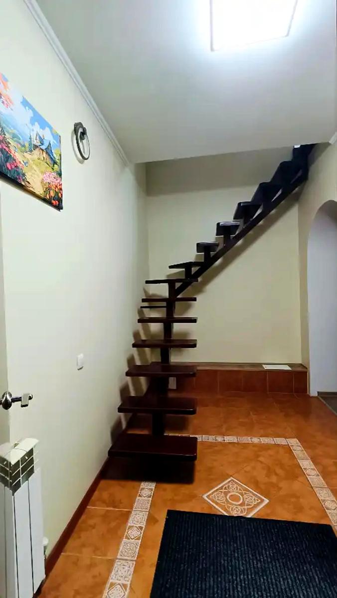 1865871652731277