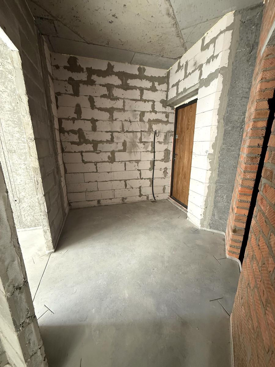 1865874438144805