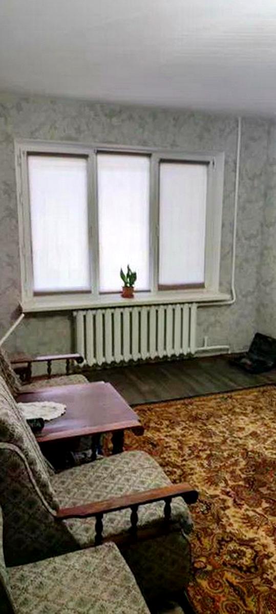 1865876023853571
