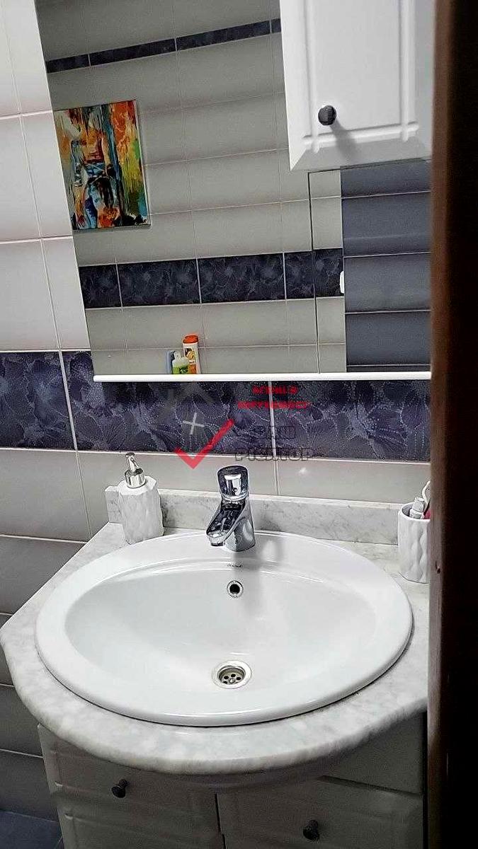 1865878842647051