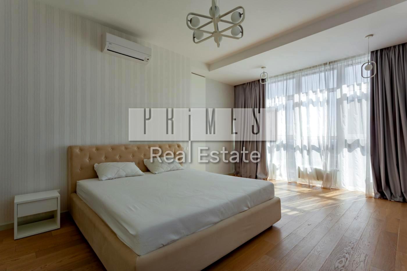 1865880523282213