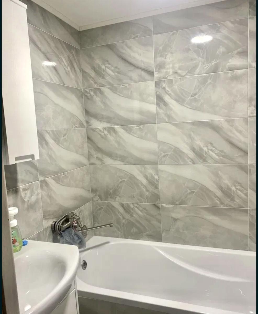 1865885494531942