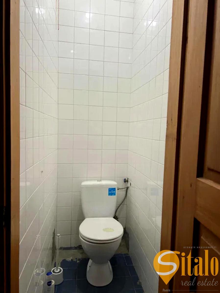 1865887606047026