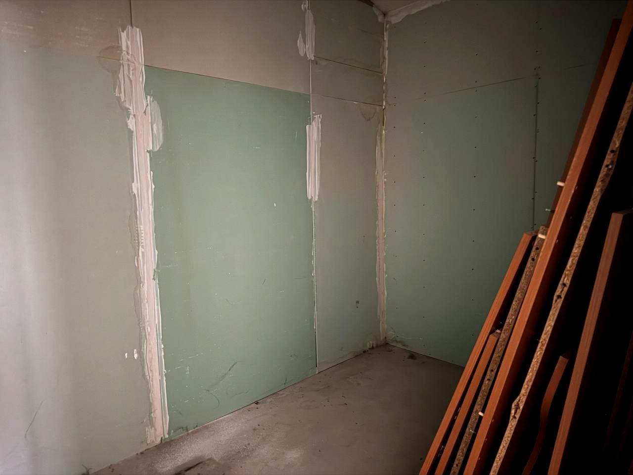 1865888329763260