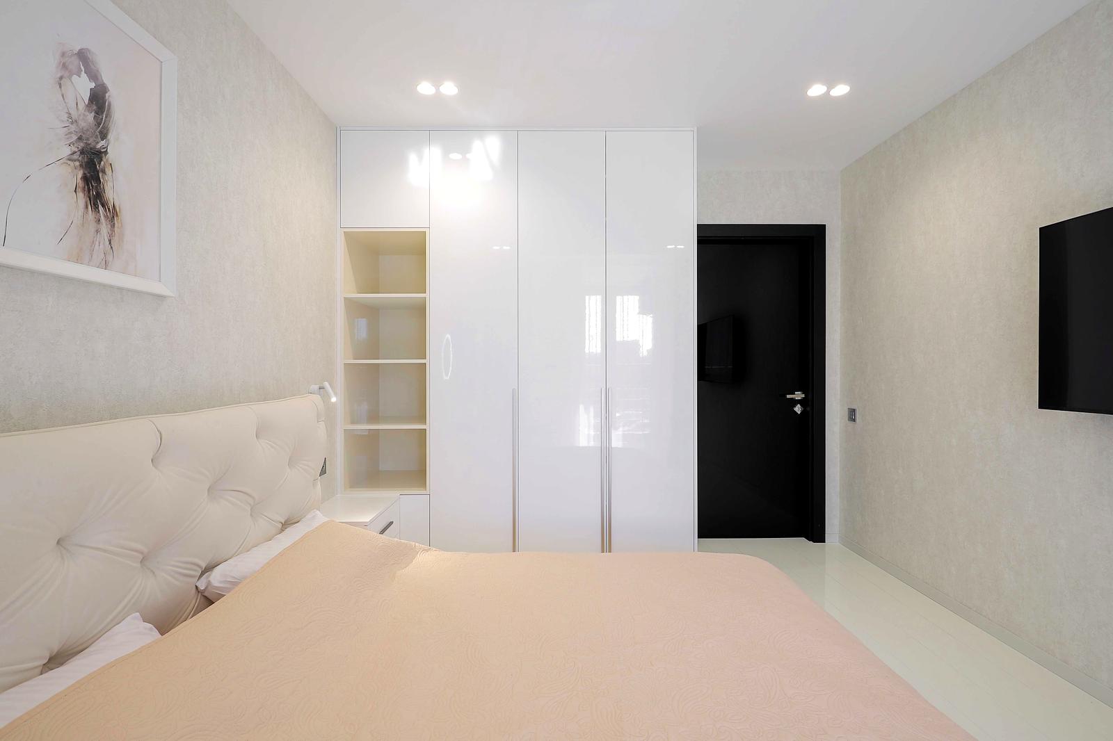 1865889067325808