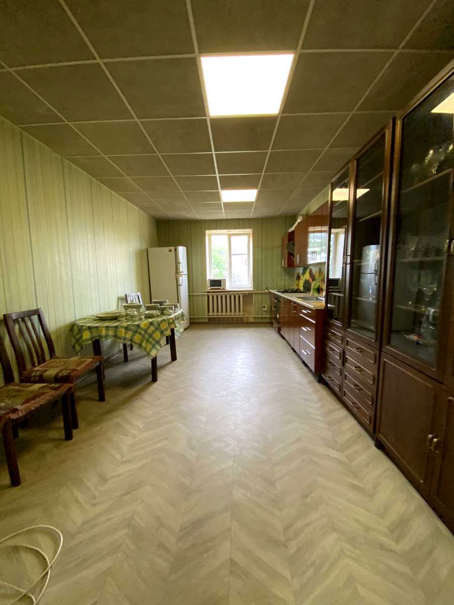 1865891929234351