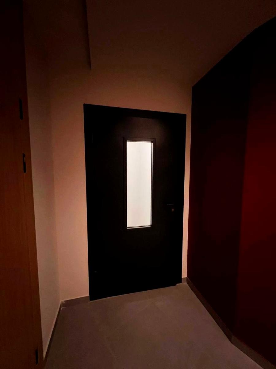 1865897791274219