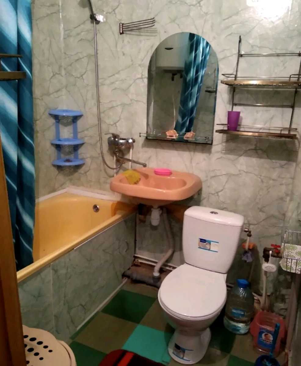1865924353462525
