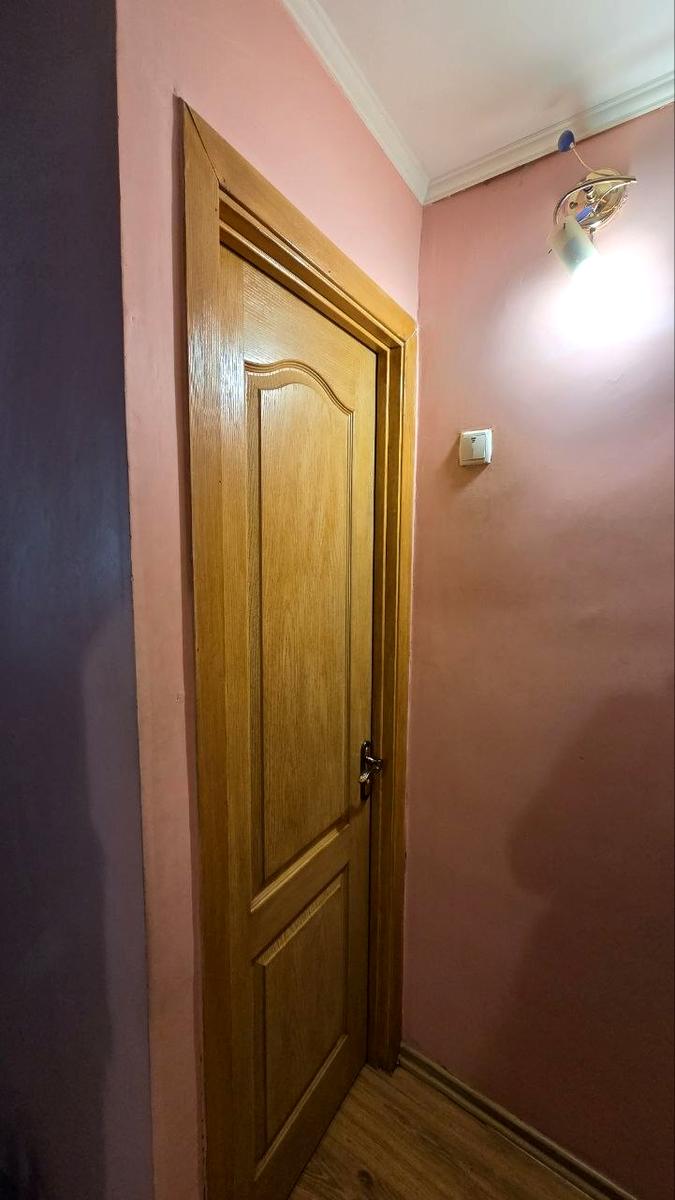 1865954572429870
