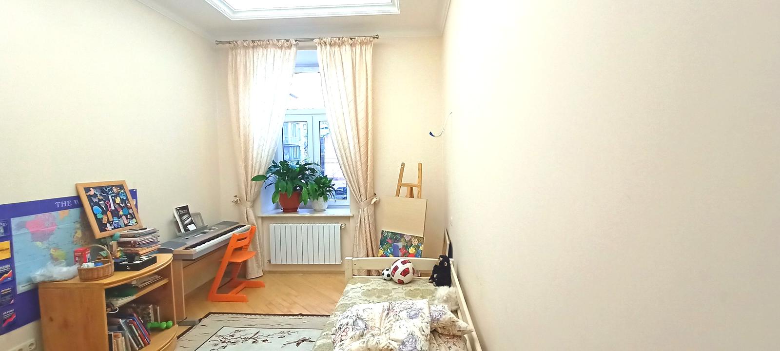 1865965082442801
