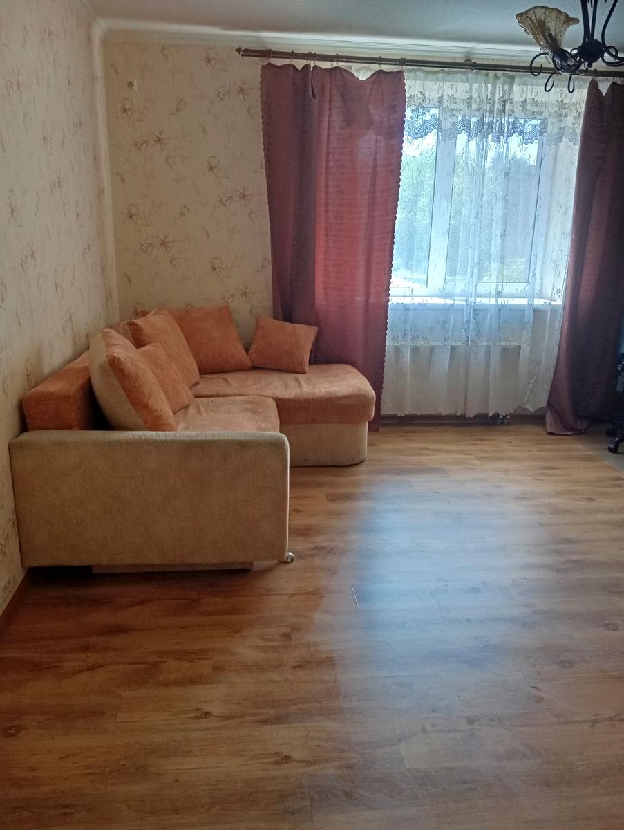 1865965767046666