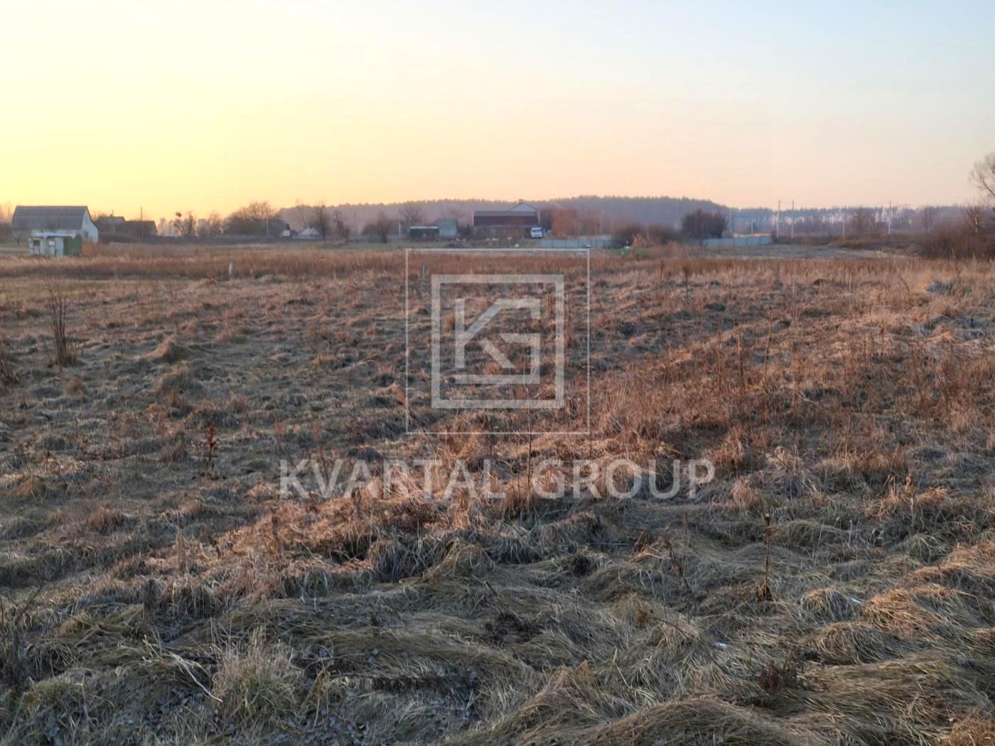 1865967215167825